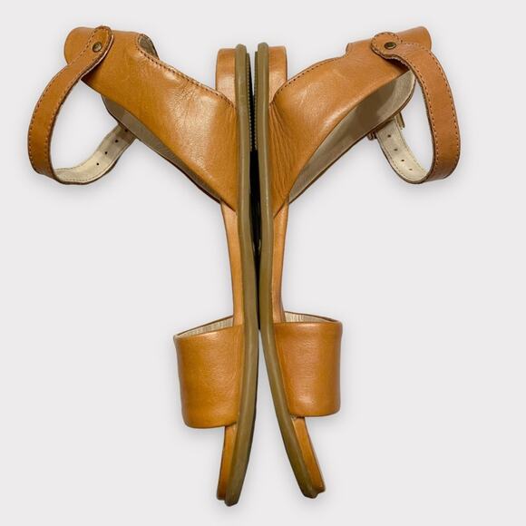 NWOT BATA buttery soft leather brown ankle strap flat sandals size 6 - Picture 3 of 6